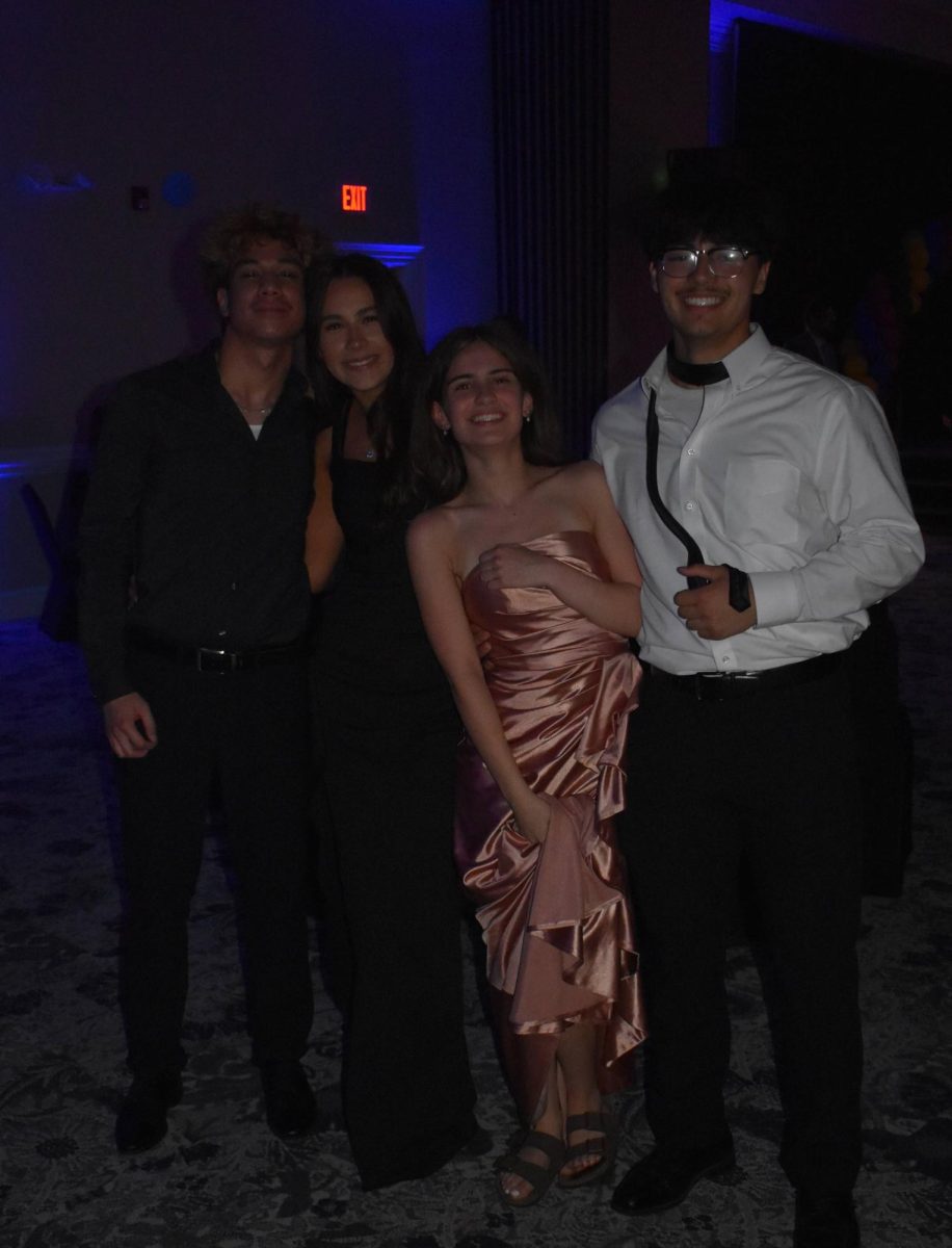 Prom-2026-432